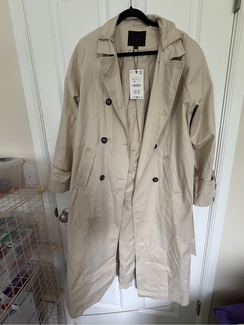 Zara Light Beige Double-Breasted Trench Coat